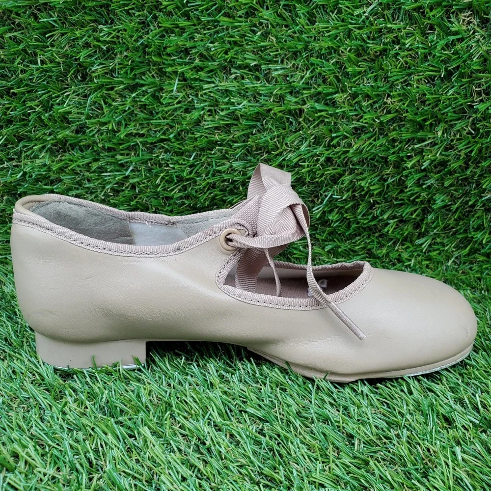 Capezio Future Star SIZE 13 Girls Tap Dance Shoes Ribbon Tie Tan Beige